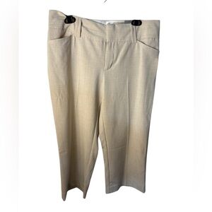 NWT Maurice’s I am Polished Light Tan Women’s Capri Pants Size 9/10